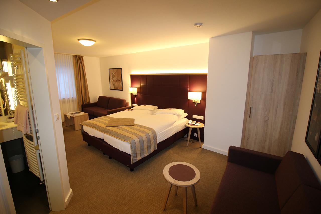 Hotel Zum Adler Bonn Exteriör bild