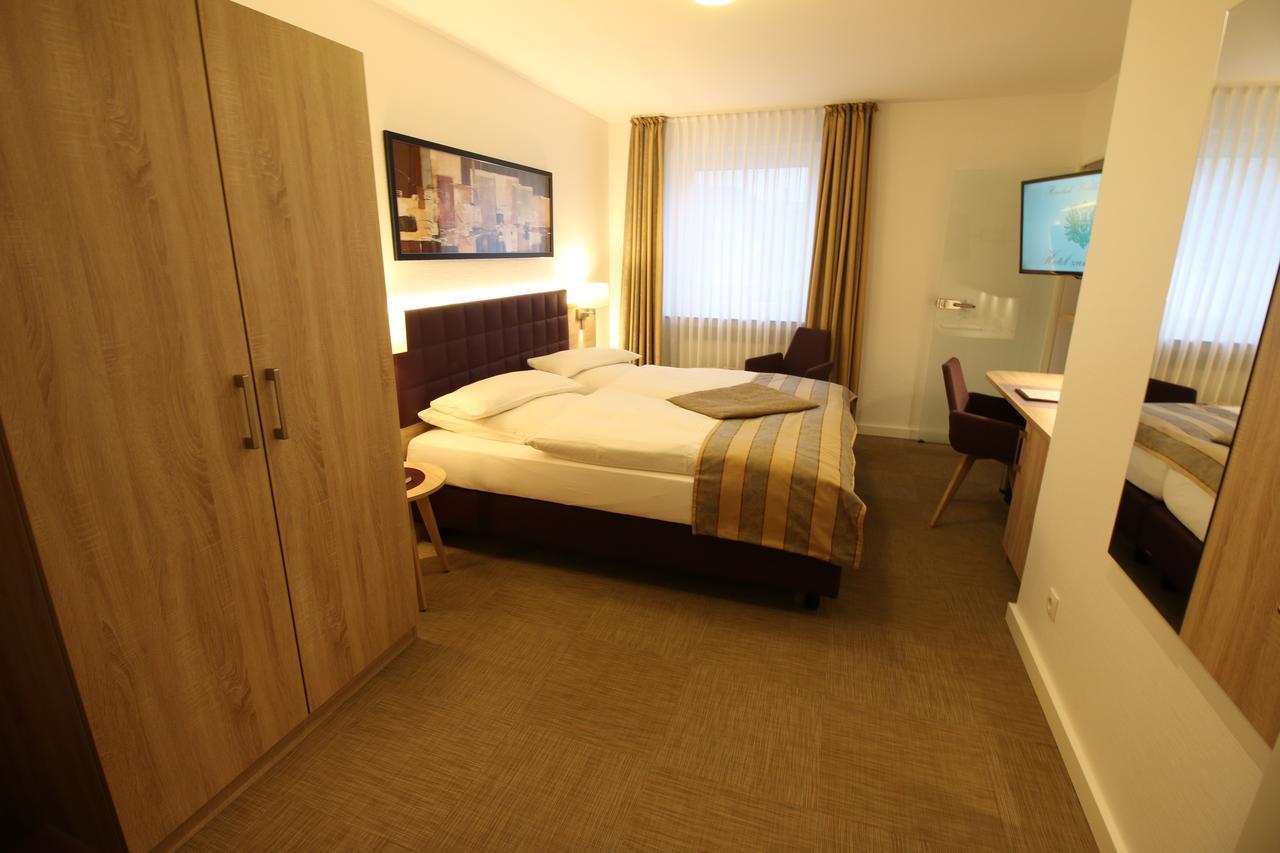 Hotel Zum Adler Bonn Exteriör bild
