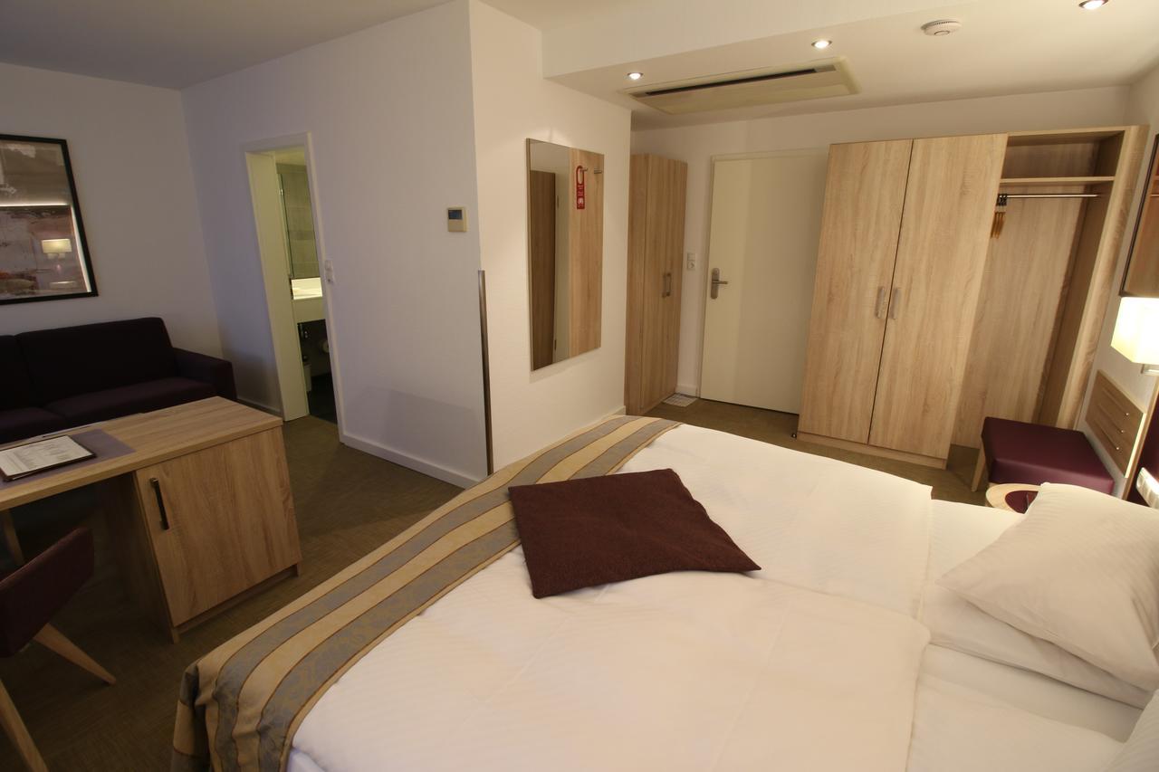 Hotel Zum Adler Bonn Exteriör bild